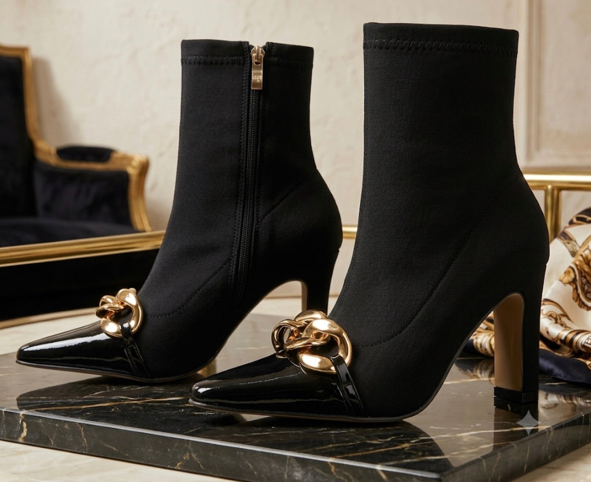 Herbst und Winter neue kurze Stiefel Damen Spitz High Heel dicker Absatz mittleres Volumen Martin Stiefel große Größen Stiefel