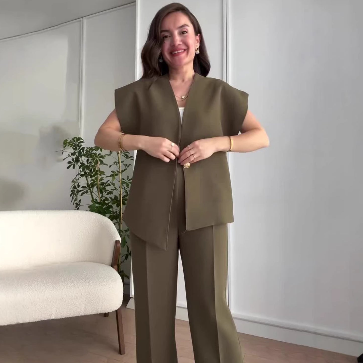 Elegant Suit  Irregular Women's High-Waisted Spring Pants Set V-Neck Top New Design